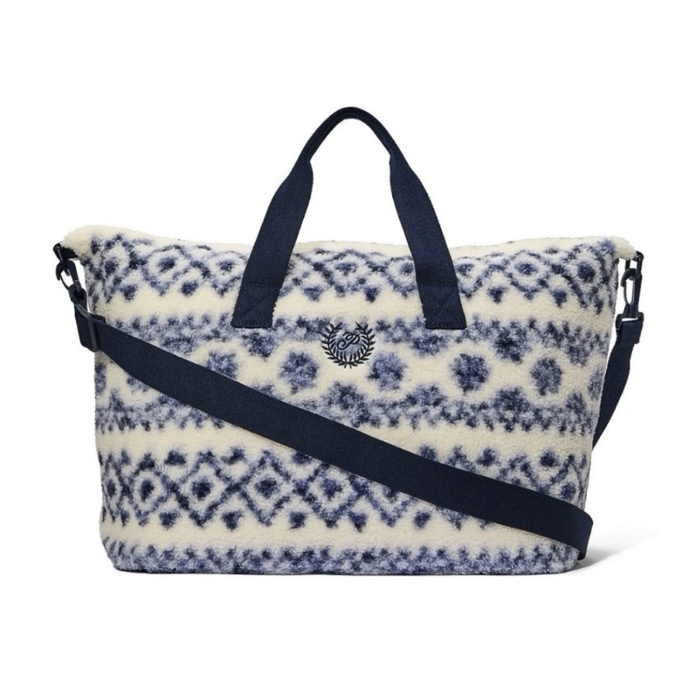 Victoria’s Secret PINK Cozy Plush Weekender Bag NWT